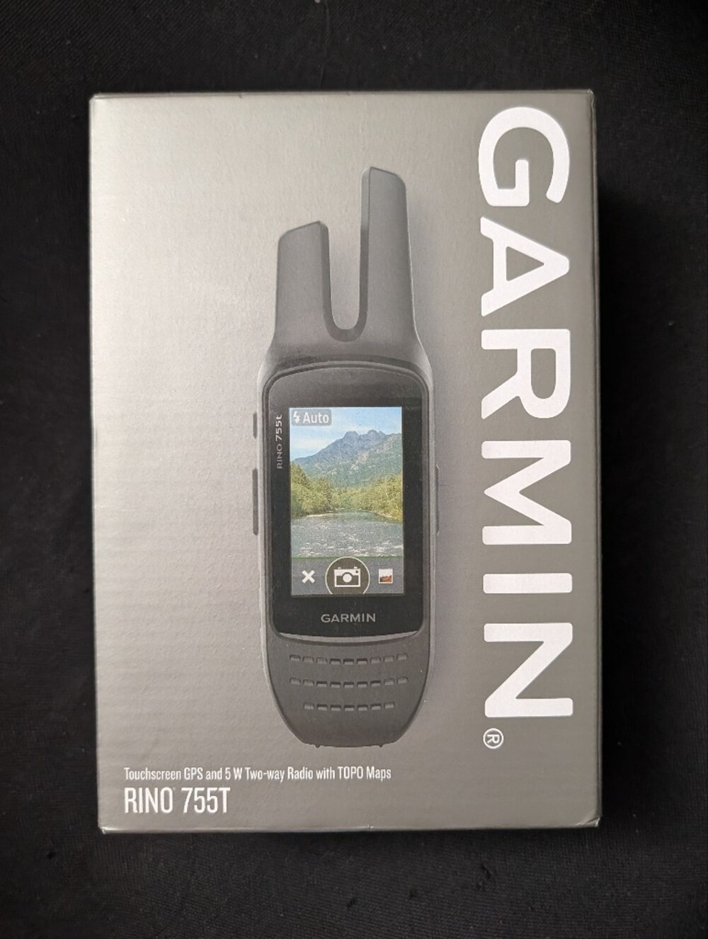NWT Garmin Rino 755t, Rugged Handheld 2 Way Radio/GPS Navigator